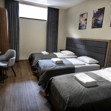Nesvit Hotel Kiev Exterior foto